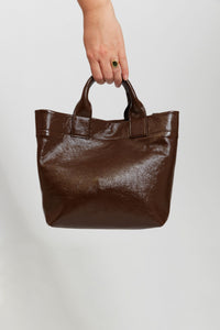 Zilla Leather Cube Bag in coffee brown Napalk leather, with removeable strap for use as a crossbody bag, and a center zipper closure